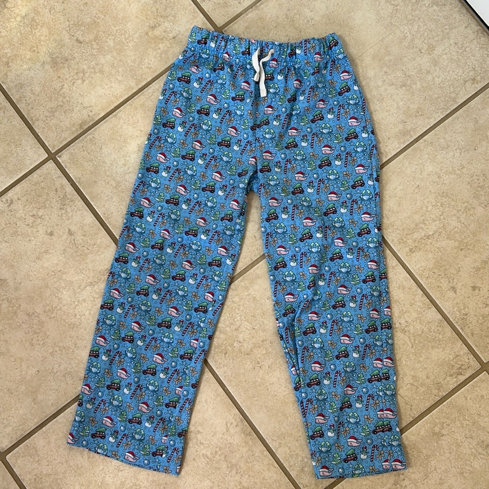 Vineyard Vines Christmas pajama bottoms